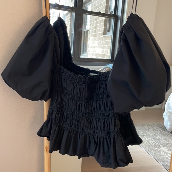 Revolve ASTR The Label Savina Top in Black (NWOT) - Picture 7 of 8